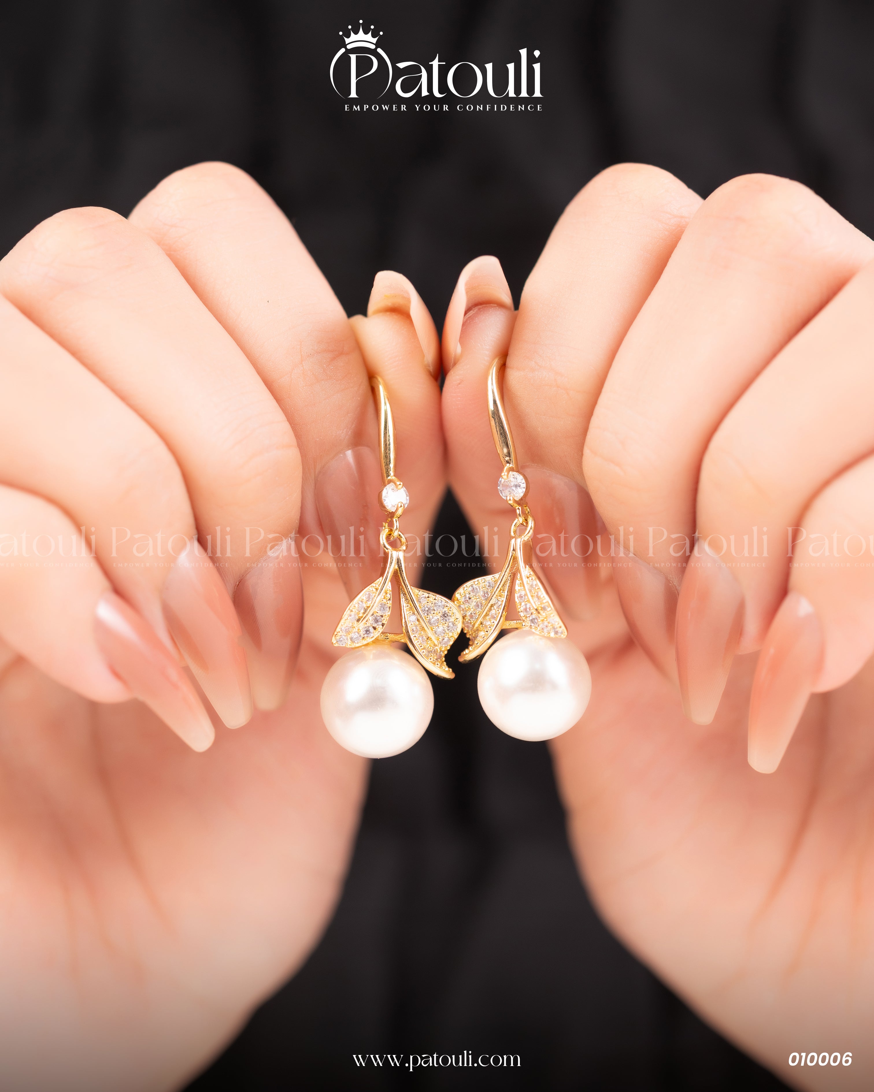 Vintage Gold Bow Rhinestone Pearl Ball