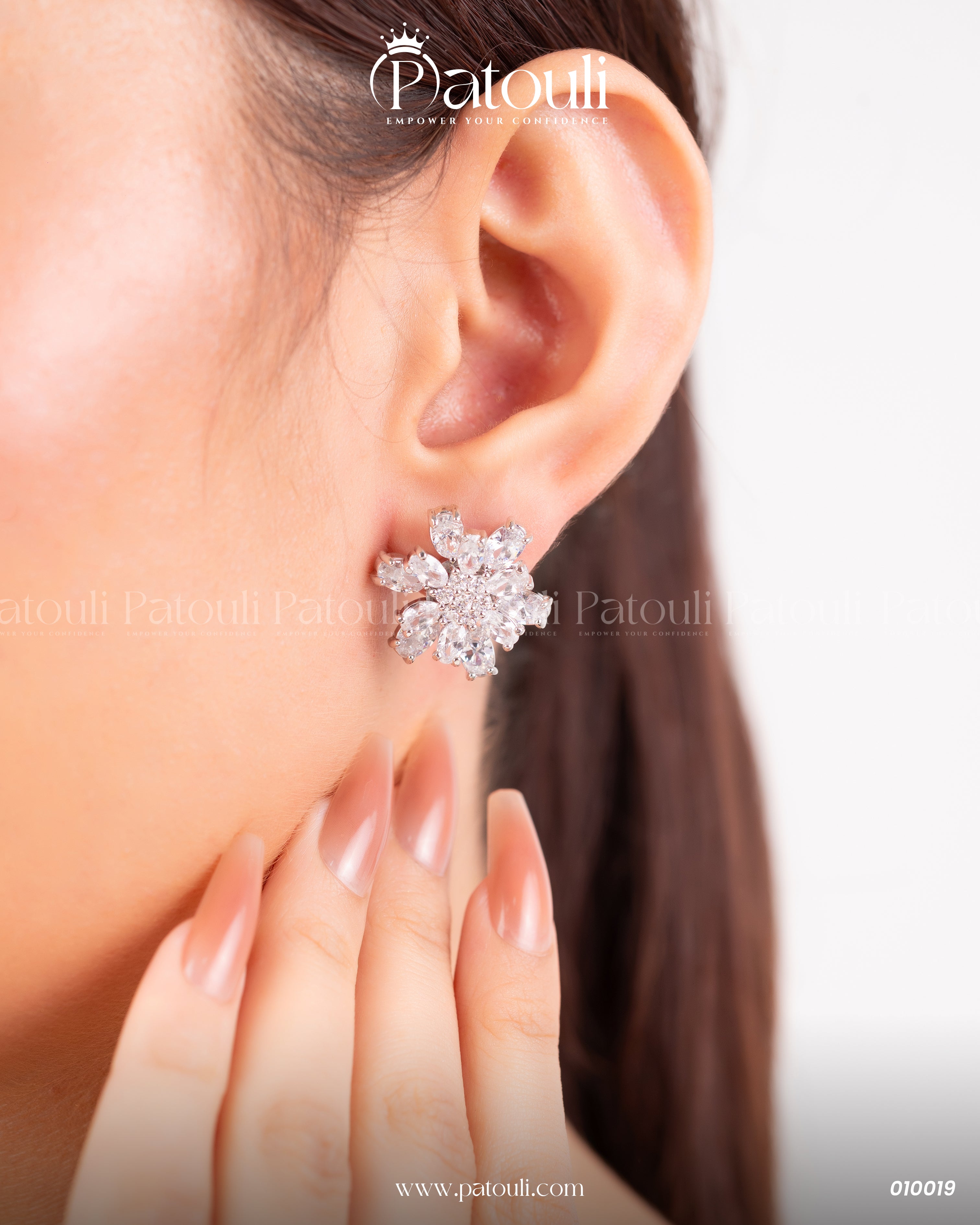 Classic Zirconia Silver Studs