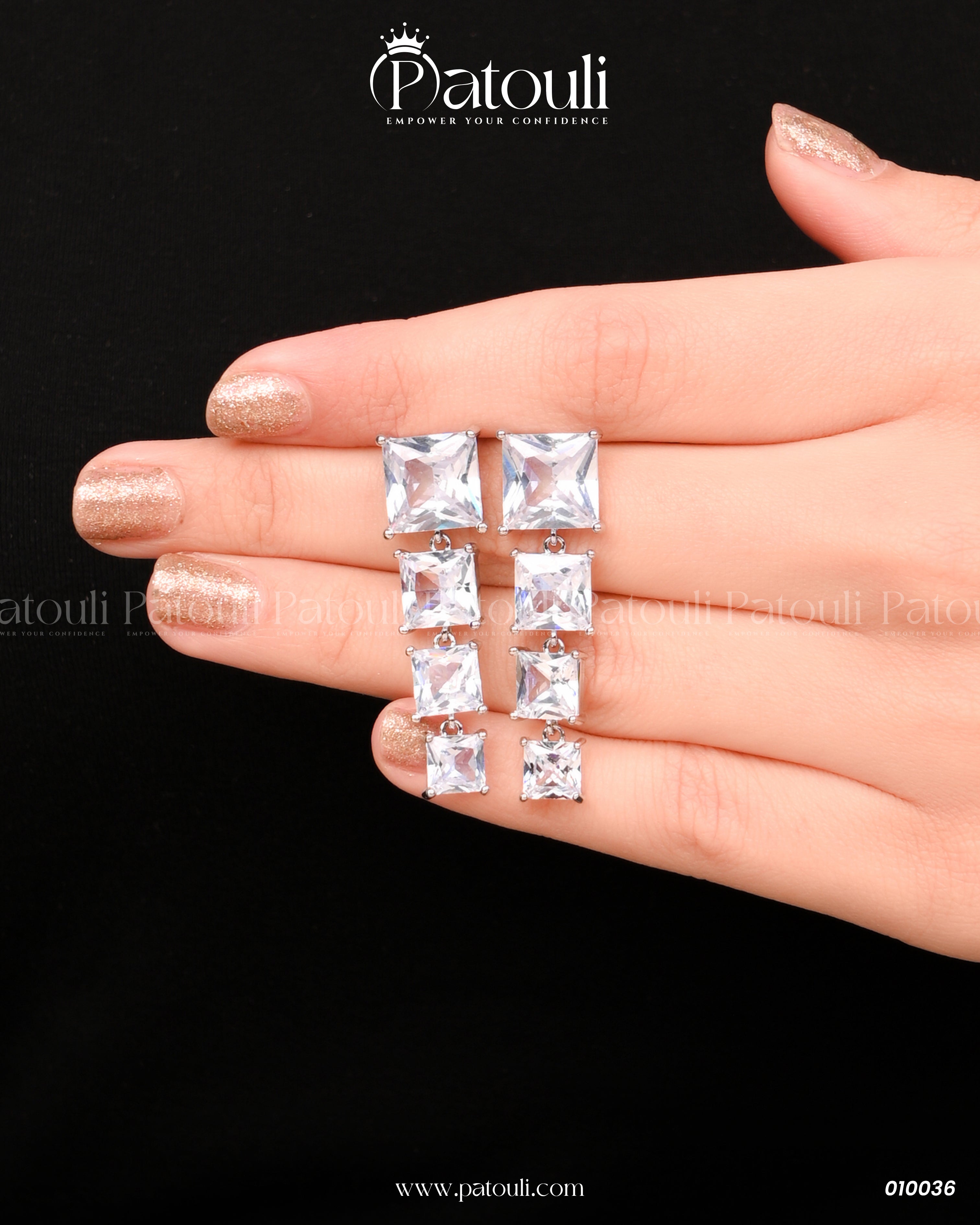Elegant Crystal Stones Earrings