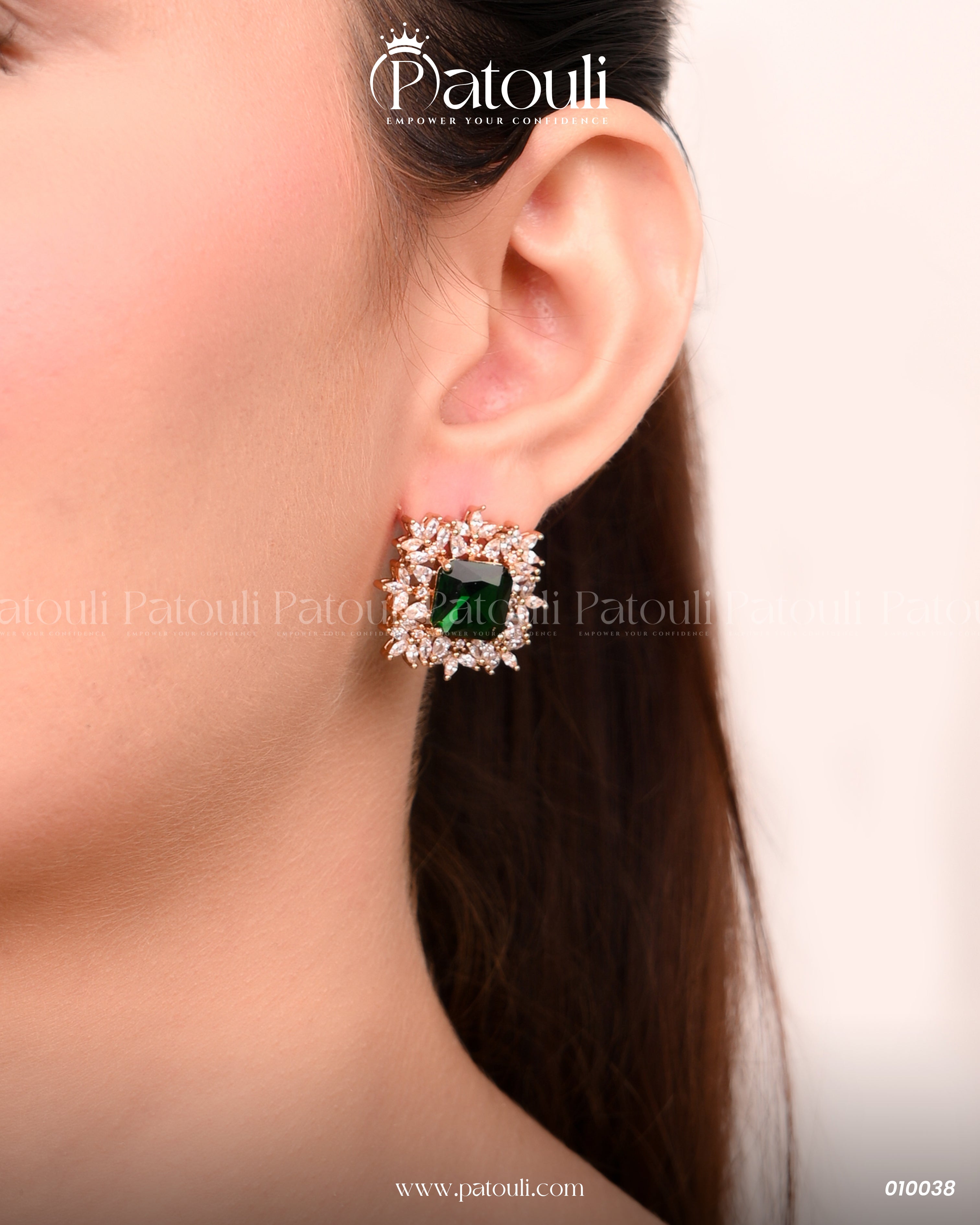 The Lumina Square Studs