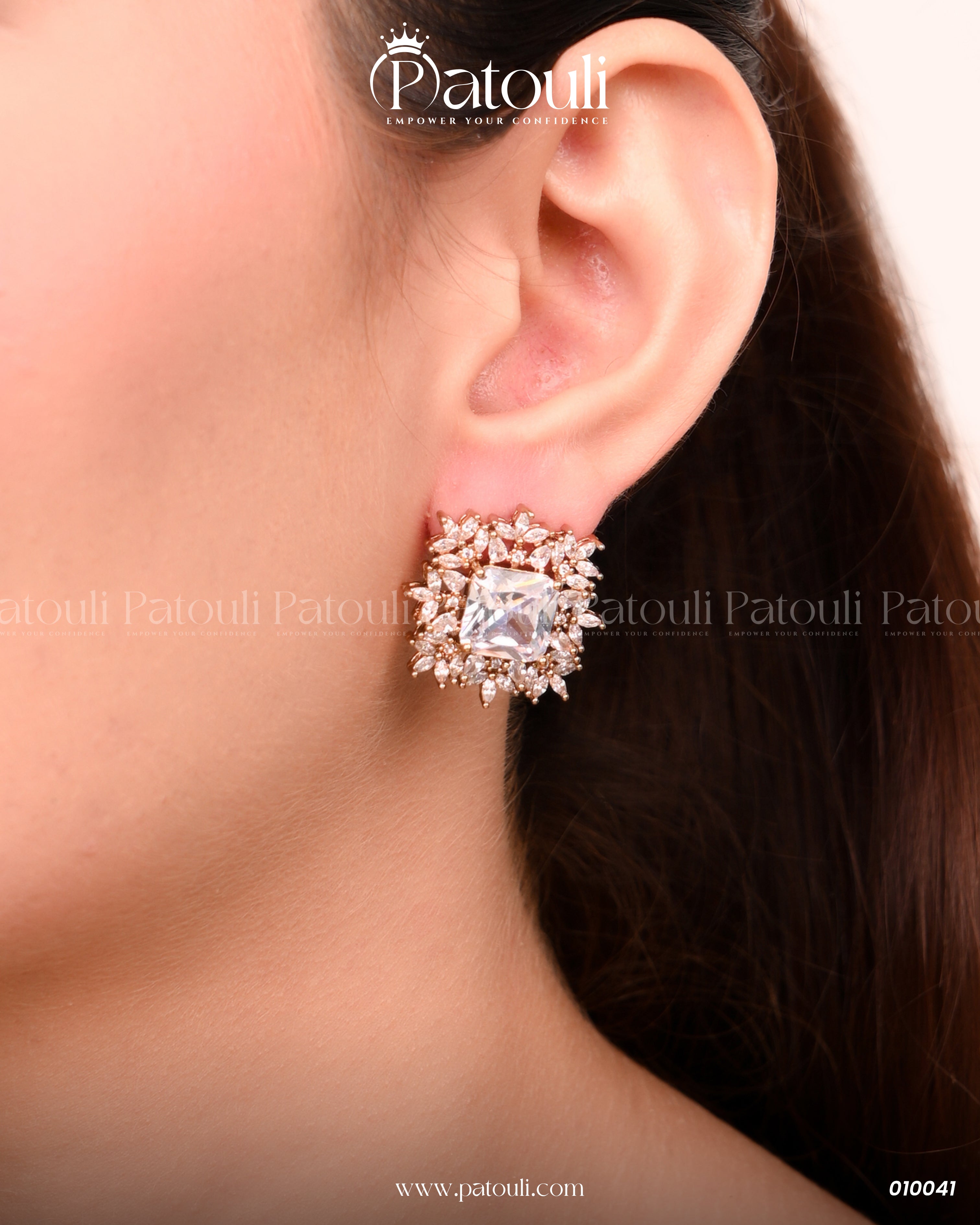 The Velora Shine Studs