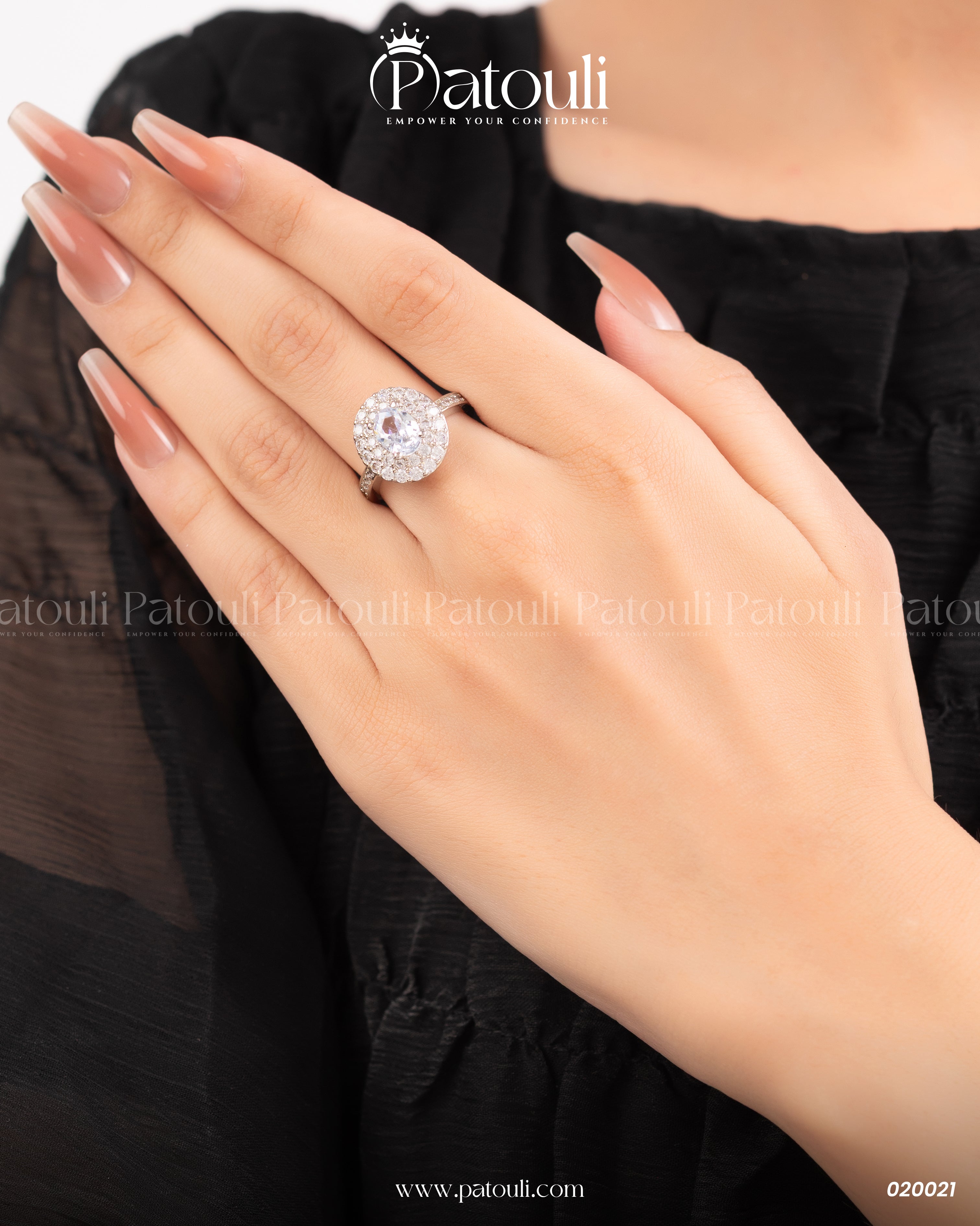 Elegant Diamond Cut Silver Zirconia