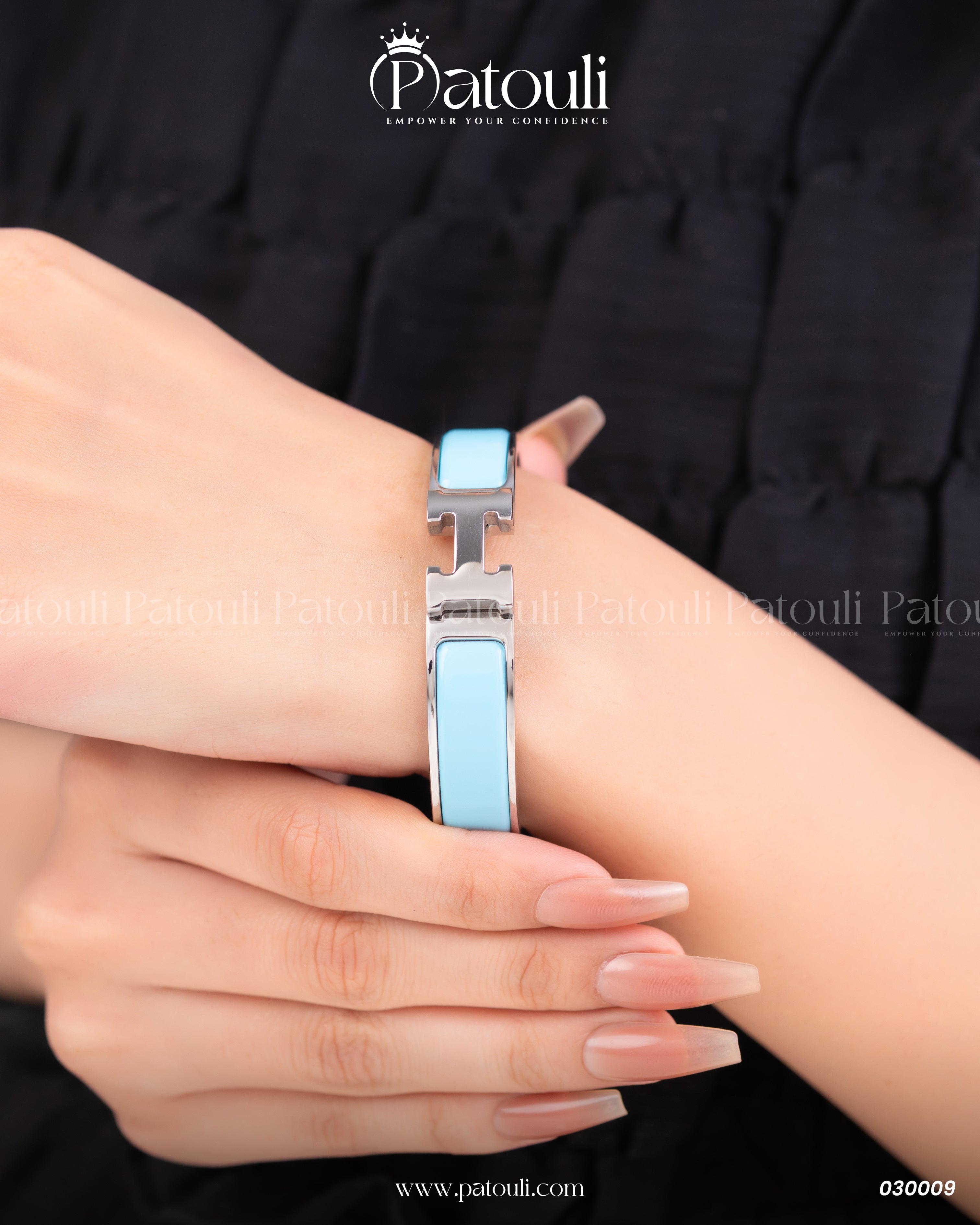 Clic Clac H Light Blue Bracelet