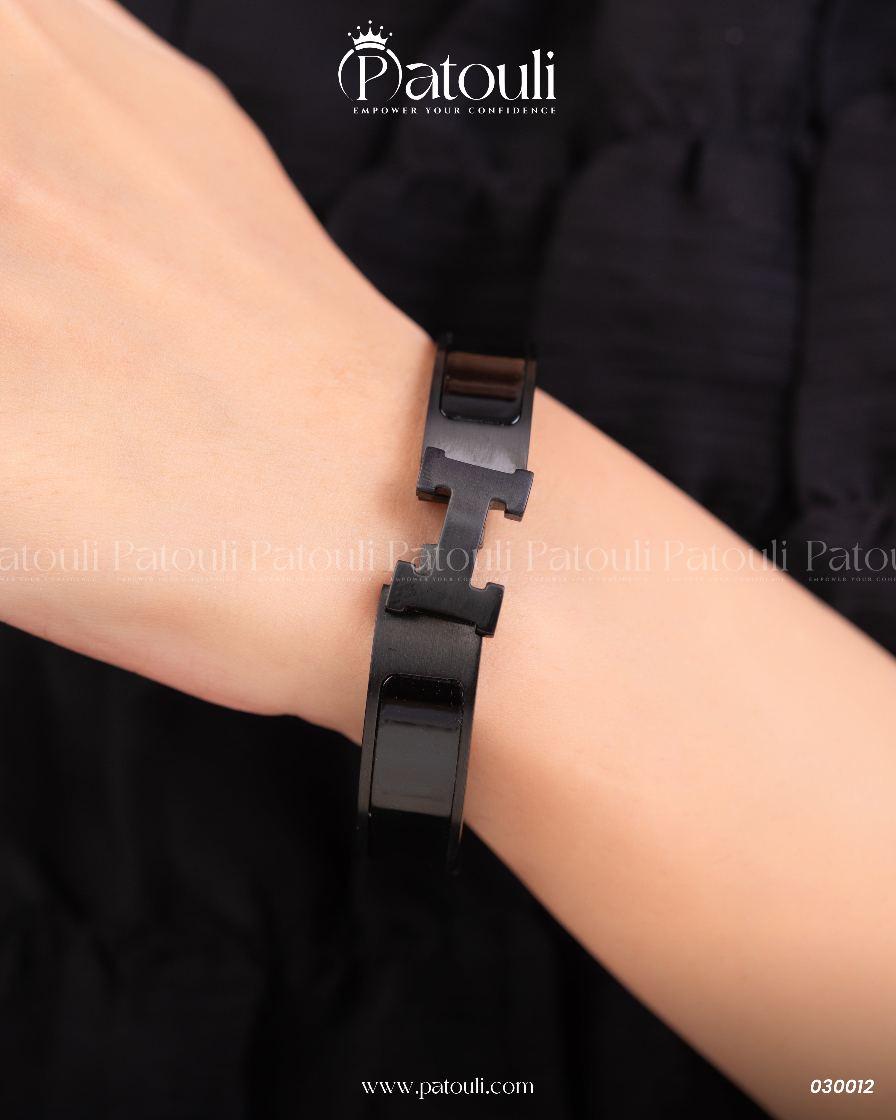 Clic Clac H Style Bold Black