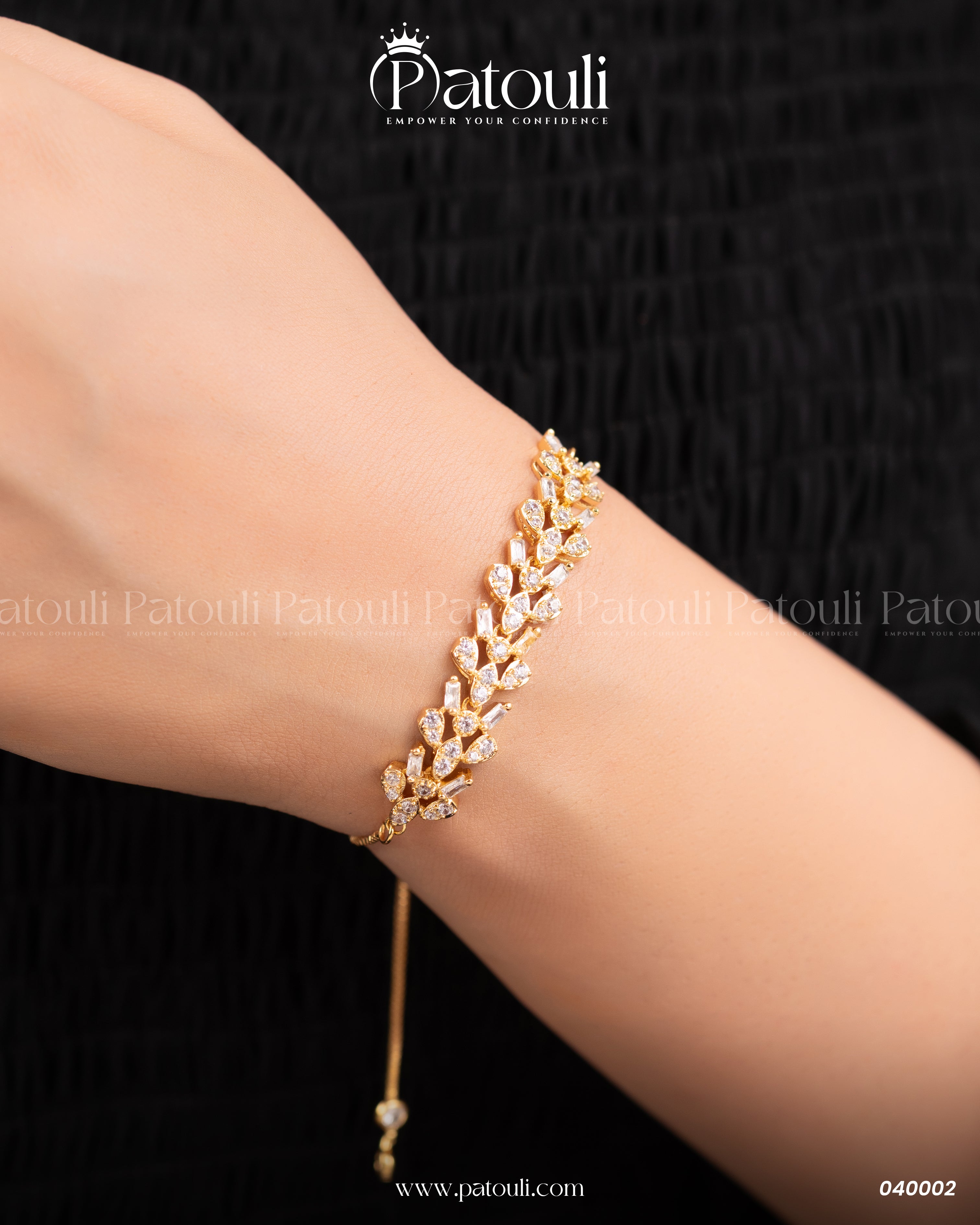 Beautiful Leaf Design Emerald Stone