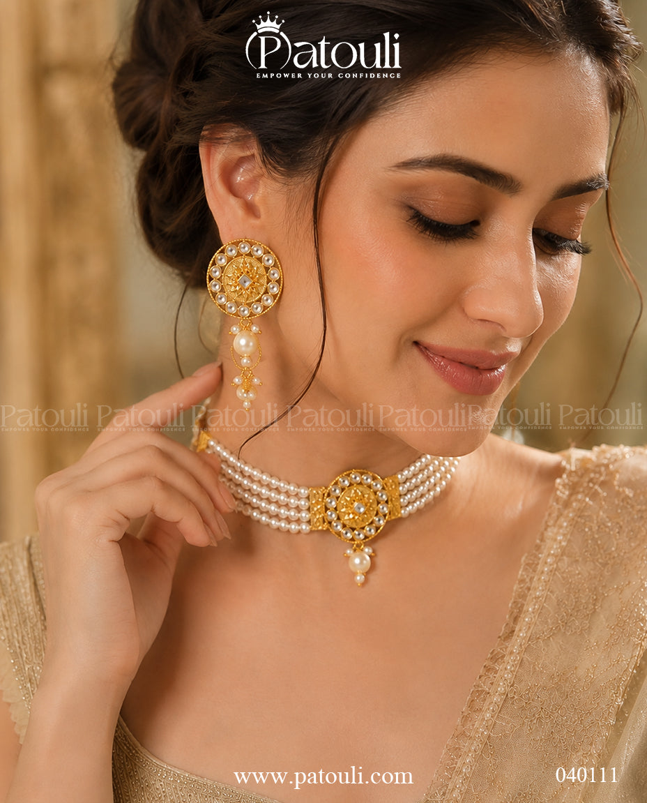 Noor-e-Zar Pearl Choker Set